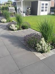 Garten Vorg Rten Eingang Eingang Garten Vorgarten Vorgartenlandschaftsbau Jewel In 2020 Front Yard Landscaping Design Modern Landscaping Front Garden Design