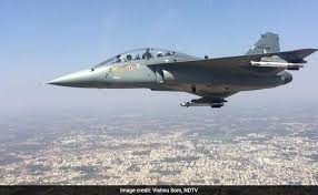 Hal tejas (tr) ತೇಜಸ್ (kn); Tejas Aircraft Far Better Than China Pak Jf 17 Fighters Says Iaf Chief Rks Bhadauria