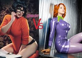 Who's Hotter ( Scooby Doo ) Character Comparison — Otakus & Geeks