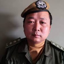 There's nothing like war against corruption in Kenya. It's a war between  RICH and POOR. The Poor to be more poorer and the Rich to be more Richer.