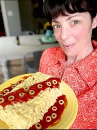 Rip Francis 😭 I remember watching the cooking video for this recipe and  the video was made back in 2011. We will miss you Francis 😭😭