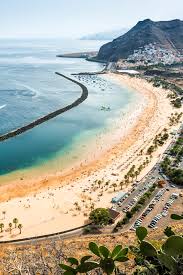 team goldener puderzuckerstrand auf der sonneninsel teneriffa oder lieber team grauer buroalltag in der regneris teneriffa schone orte schone reiseziele europa