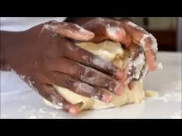 Comment Faire La Pate Des Galettes De Ble Wrap Ou Encore Fajitas Youtube Galette De Ble Galette Alimentation