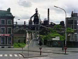 Dynamique et accueillante, la ville de seraing est l'endroit idéal pour s'installer en famille. Seraing And Liege