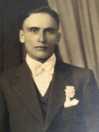 Ward Daniel Runyan (1906-1998)