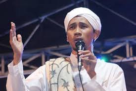 Jikalau bukan karena guru, kita pasti tidak bisa membaca dan menulis. Dialog Sang Guru Yang Bikin Murid Menangis
