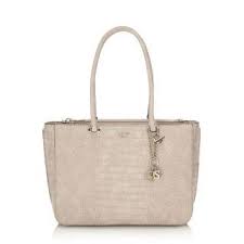 Guess Canta N11 Com Canta Cantalar Omuz Cantasi