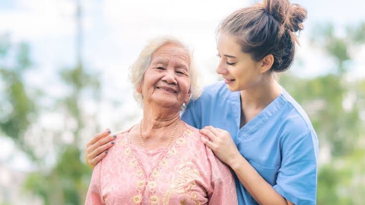 Understanding Different Levels of Senior Care: From Independent Living to Skilled Nursing - Maple Leaf