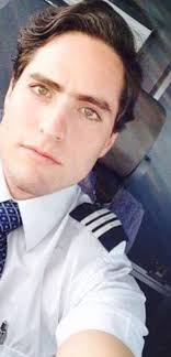 It is still 60% below its 2019 traffic levels, according to the sct. Harrowing Passenger Video Captures Moment Aeromexico Plane Crashed Four Crew Members Were Praised Daily Mail Online