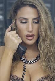 השיר הראשון שלי יצא עכשיו!