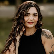 Donna Colella's Instagram, Twitter & Facebook