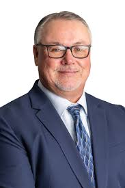 Carl Spears's Instagram, Twitter & Facebook