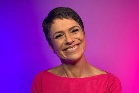 Iniciou sua carreira artística como a partir de junho de 2012, sandra annenberg passou a acumular seu trabalho no jh com a. Sbt Quer Sandra Annenberg No Lugar De Sheherazade Entretenimento Pleno News