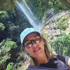 Marcia Gomide (@marcia.gomide.costa) • Threads, Say more