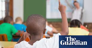 A good teacher has to figure out the personalities as well as interest of each student and students will like a lecture which is fun. Effective Teaching 10 Tips On What Works And What Doesn T Teacher Network The Guardian