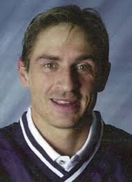 Player photos for the 1997-98 Graz EC at hockeydb.com