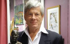 Sculptures. Patrick Gilbert travaille les formes