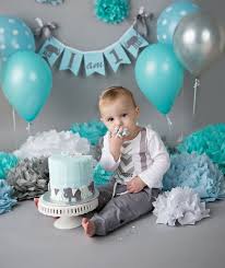 子供さんの年に1回のお誕生日 せっかくだったら可愛い飾り付けをして 大切な記念日を盛り上げてあげたいものです 今回は ウォールデコレーション テーブル 周りの装飾など お誕生日にマストな素敵な実例アイデアをご紹介いたします 100均アイテムなどを上手く