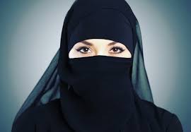 Sejak kecil, fatimah telah menunjukkan keberaniannya. Asal Muasal Julukan Az Zahra Untuk Putri Rasulullah Fatimah Rumah Fiqih