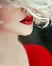 Black And White Red Lipstick Pin By Rachel Fowler On Red Blonde Women Red Lips Lady In Red