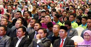 A history lesson online, article, story, explanation, suggestion, youtube. How Hard Is It For A Non Bumiputera To Get A Job In The Malaysian Gomen Service