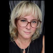 reminder that sandra bullock is beauty and grace