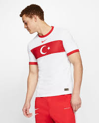M∙a∙c indirimli ürünleri ve kampanyalarını hemen keşfet! Turkiye 2020 Vapor Mac Ic Saha Erkek Futbol Formasi Nike Tr