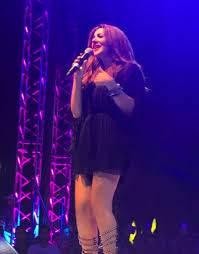May 29, 2021 · with immense sorrow last week, egypt bid the legnedary comedian samir ghanem farewell. Donia Samir Ghanem Is Being Bullied On Instagram For Wearing A Dress And It S Disgusting Scoop Empire