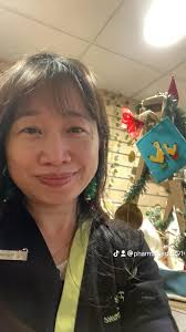 Je viens de fermer la pharmacie pour cette année 2024. Merci pour votre  confiance et votre soutien. Merci pour vos mots et vos attentions. Je vous  souhaite de belles fêtes de fin