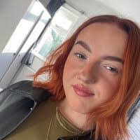 Alisha Long's Instagram, Twitter & Facebook