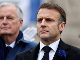 Wij willen haar weg": Karla hielp drie meisjes verkrachten en vermoorden,  nu werkt ze in de school van haar kinderen