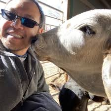 HEDRICK EXOTIC ANIMAL FARM AND BED & BREAKFAST