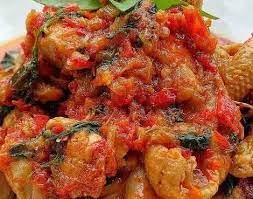 Selengkapnya silahkan dilihat dalam aplikasi resep ayam rica rica seafood berikut ini. Resep Ayam Rica Rica Kemangi Pedas Resepmamakusuka