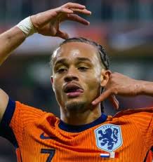 El León se garantizó a Fernando Belluschi y a Gonzalo Maffini