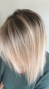 stunning blonde balayage balayage blonde frisurhalblang in 2020 haar styling balayage kurze haare blond bob haare