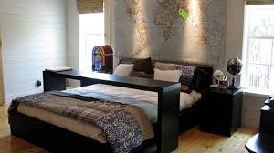 A couple's bedroom decoration always depends on the individual preferences and desires of both. 27 Cool Ideas For Your Bedroom