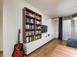 Shop modern living, dining, office, and bedroom furniture at west elm®. How To Secure Bookshelf To Wall Without Screws Homenish