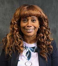 Amanda Benton's Instagram, Twitter & Facebook