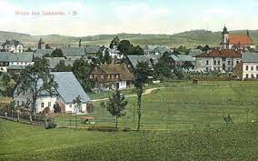Leží v nadmořské výšce 344 m v údolí lučního potoka. Lobendava Ehem Lobendau Der Bergbau Im Hohwaldgebiet