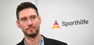 Sportförderung, Max Hartung: „800 Euro reichen in einer Großstadt nicht  aus“