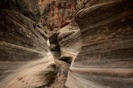 Echo Canyon from the Stave Spring Trailhead — Drive. Hike. Repeat.