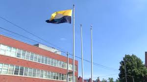 The sun rising over lake michigan symbolizes a new day. The People S Flag Of Milwaukee Adopted By Businesses Despite No Official Recognition