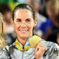 Isabel Schneider » partners :: Women Volleybox