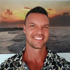 Jay Martel's Instagram, Twitter & Facebook