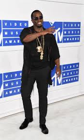 Maybe you would like to learn more about one of these? Le Rappeur Diddy La Celebrite La Plus Riche En 2016 2017 Actualite People 837819