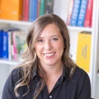 Samra Nadarevic's Instagram, Twitter & Facebook