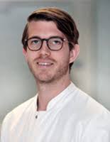 ECMO Team: Medizinische Klinik mit Schwerpunkt Nephrologie und  Internistische Intensivmedizin