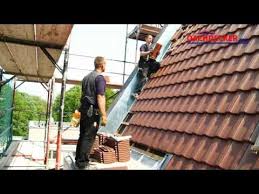 Qualitat Flexibilitat Und Ein Umfangreiches Leistungsspektrum Zeichnen Die Universum Dachbau Gmbh 13086 Berlin Aus Prasentiert Von Dachdec Dachbau Dach Bau