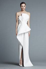 So In Love With This Architectural White Wedding Dress From The J Mendel Spring 2015 Bridal Collection Formal Evening Dresses Spring Wedding Dress Bridal Gowns