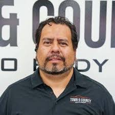 Chris Novello's Instagram, Twitter & Facebook